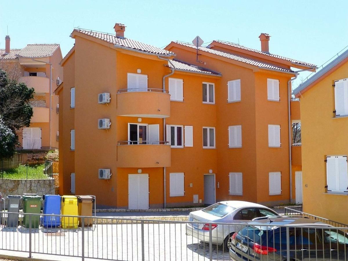 Apartments Kvesic Šilo Exterior foto